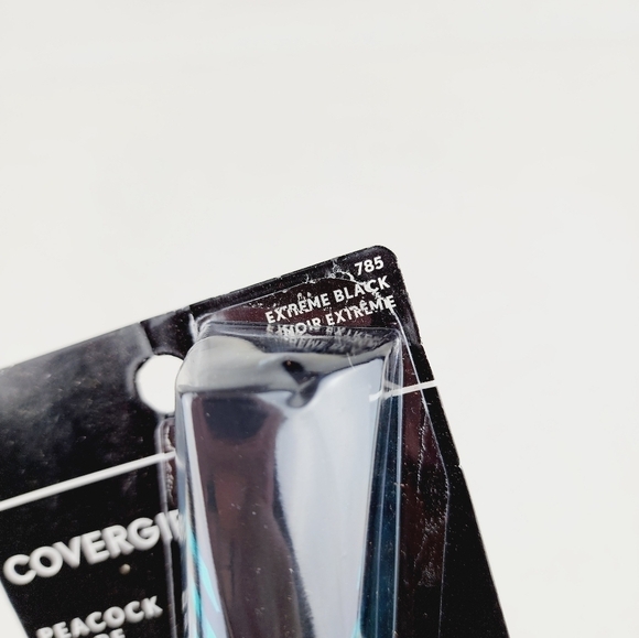 LAST ONE 🔥Covergirl peacock flare control grip mascara - Picture 5 of 6